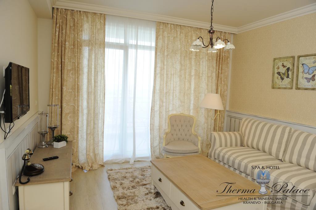 Therma Palace Kranevo Værelse billede